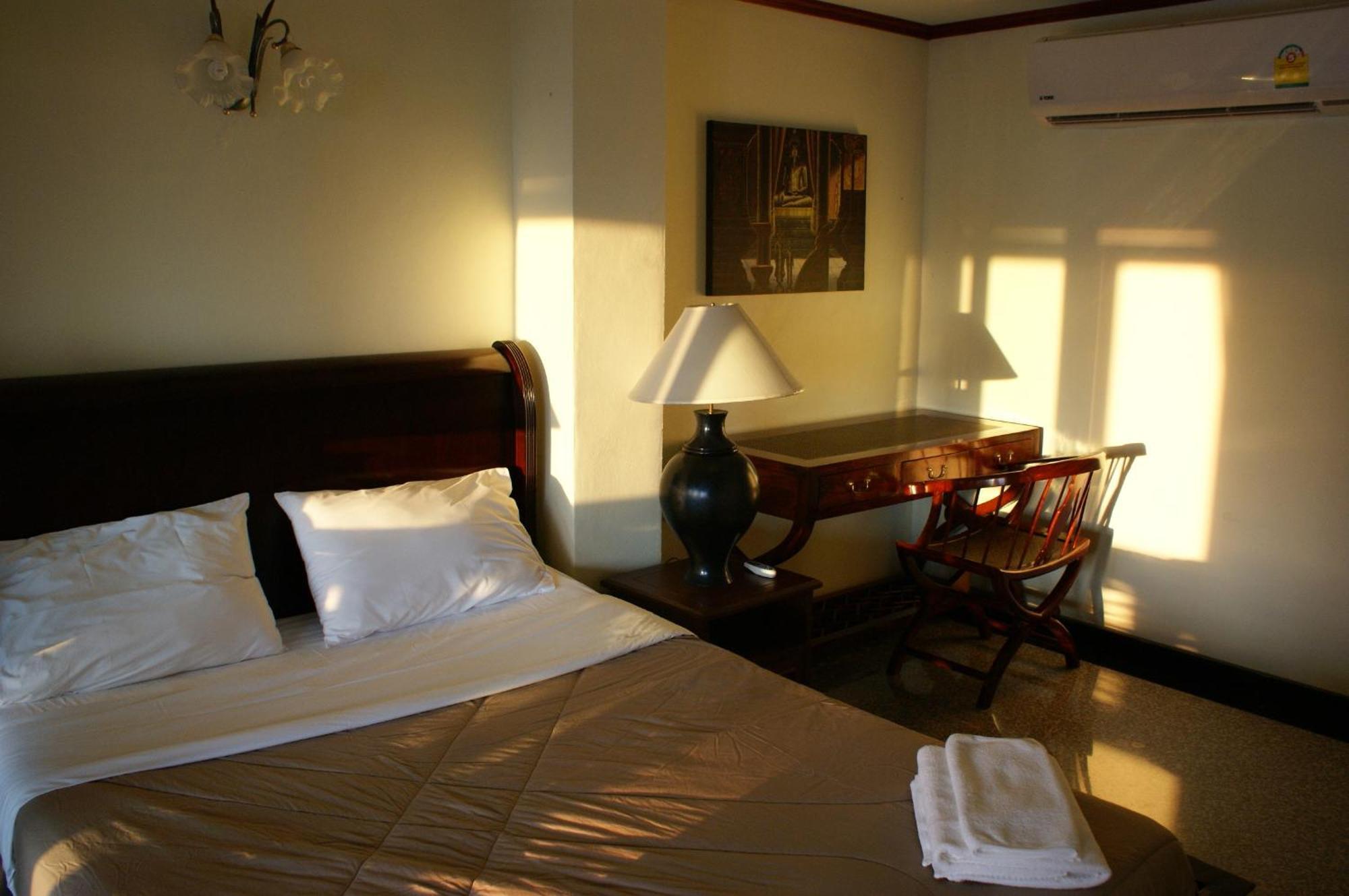 Prince Edouard Apartments & Resort Sha Extra Plus Patong Kamer foto